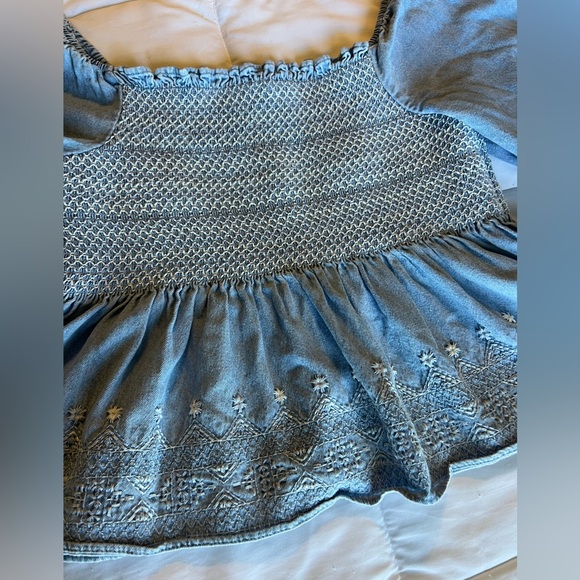 American Eagle Chambray Smocked Babydoll Square Neck Top size S - Picture 3 of 10